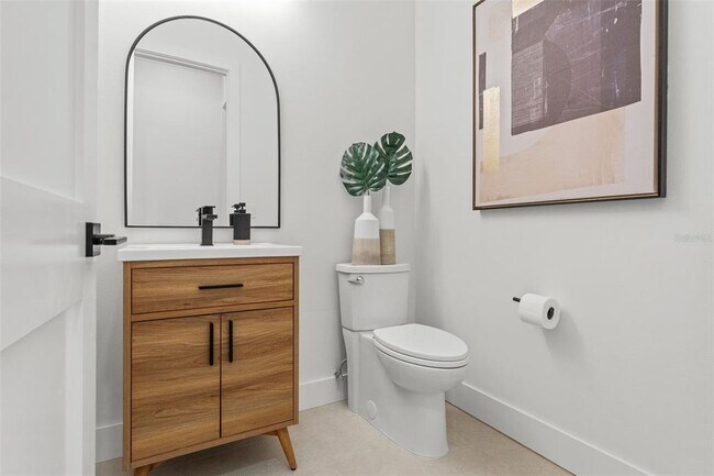 Building Photo - 500 E Davis Blvd