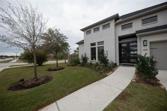 Building Photo - 4430 Windy Oaks Dr