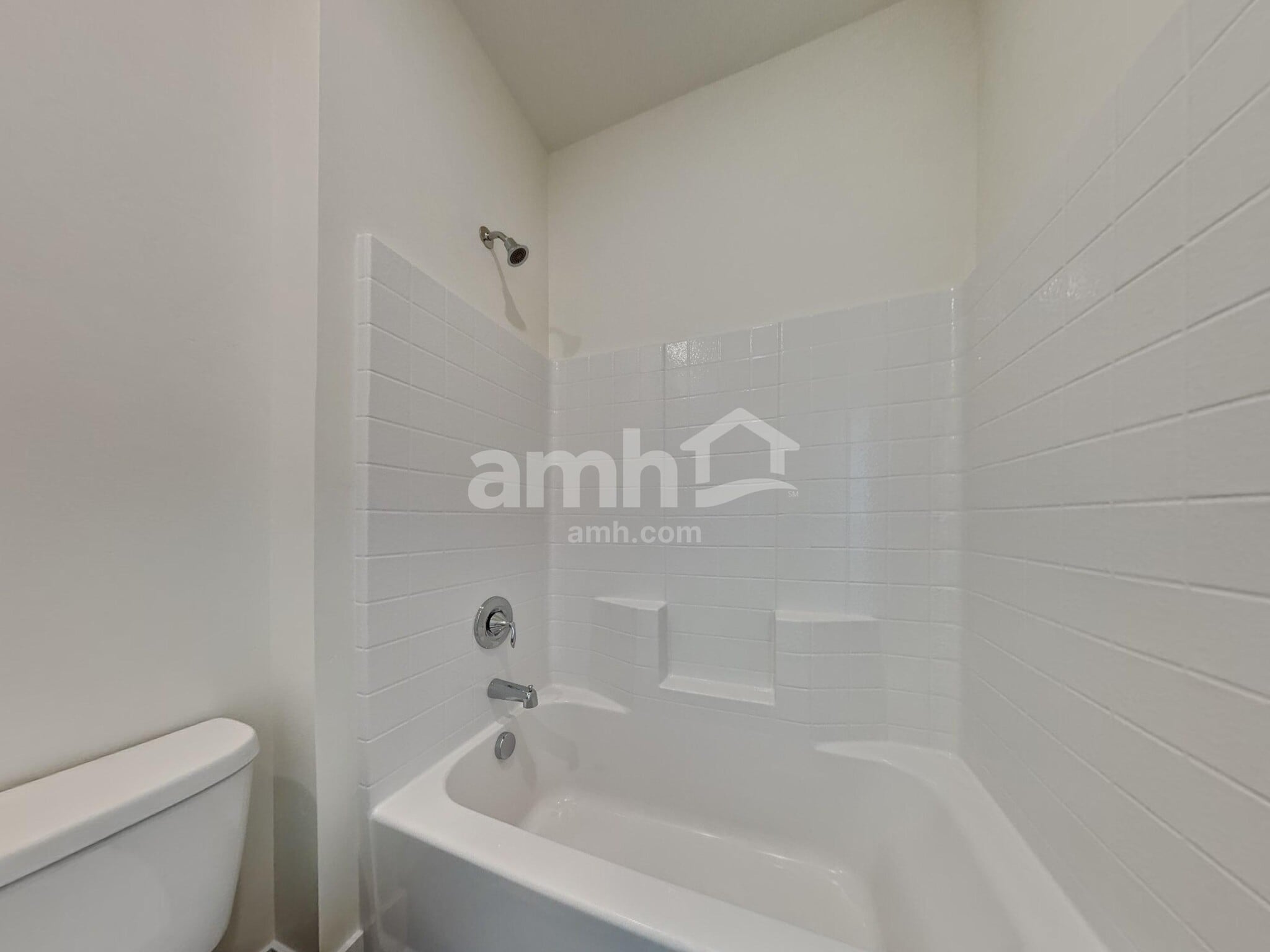 Building Photo - 10059 W Raleigh St