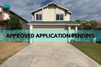 Building Photo - Stylish 3-Bedroom Home in Jurupa Valley, CA