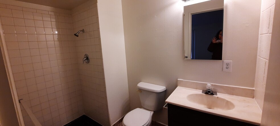 Building Photo - 5134 Billman Ave