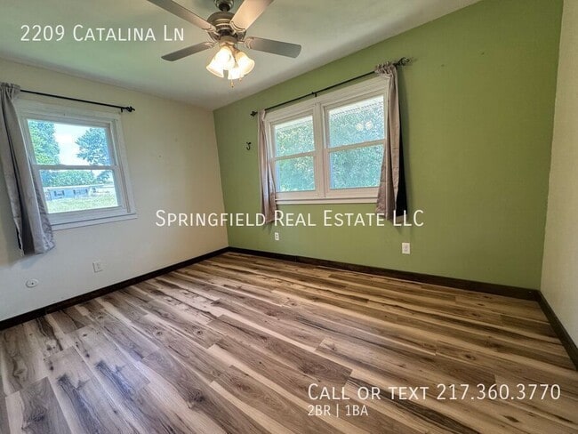 Building Photo - 2209 Catalina Ln