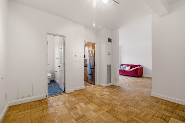 Building Photo - 2515 K St NW