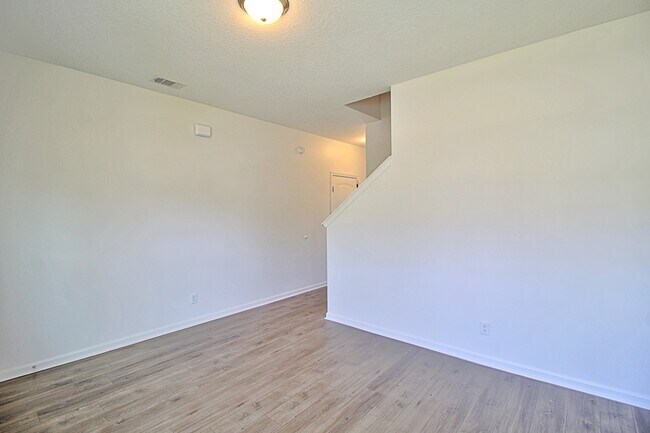 Building Photo - 171 Brightleaf Cir