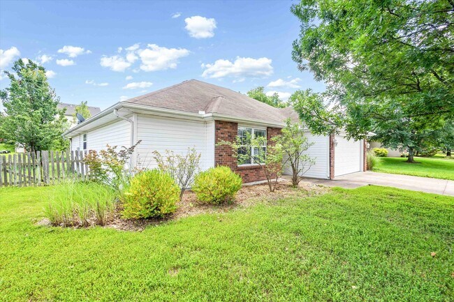 Building Photo - 3708 Panther Dr