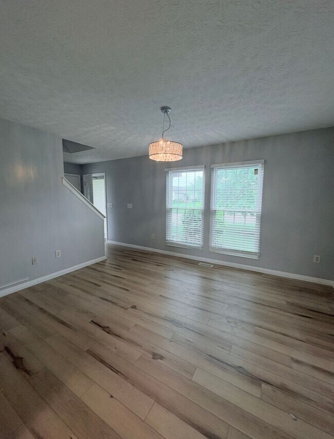 Building Photo - 4BR/2.5BA  | Newly Flooring | Garage | Gated back yard
