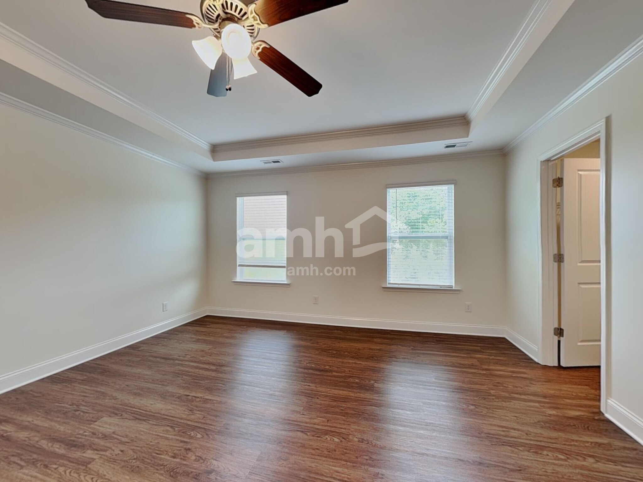 Building Photo - 155 Twin River Dr
