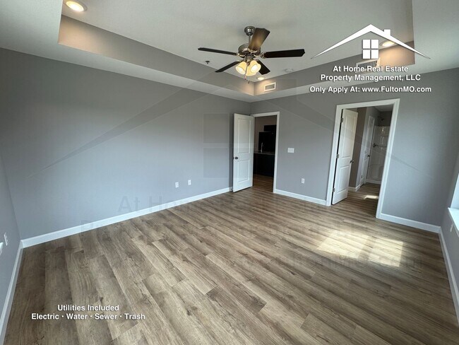 Building Photo - 2610 N Bluff St