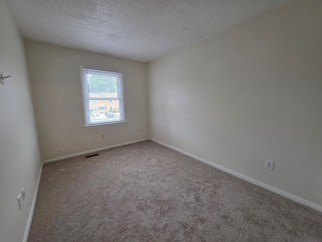 Building Photo - Chelsea