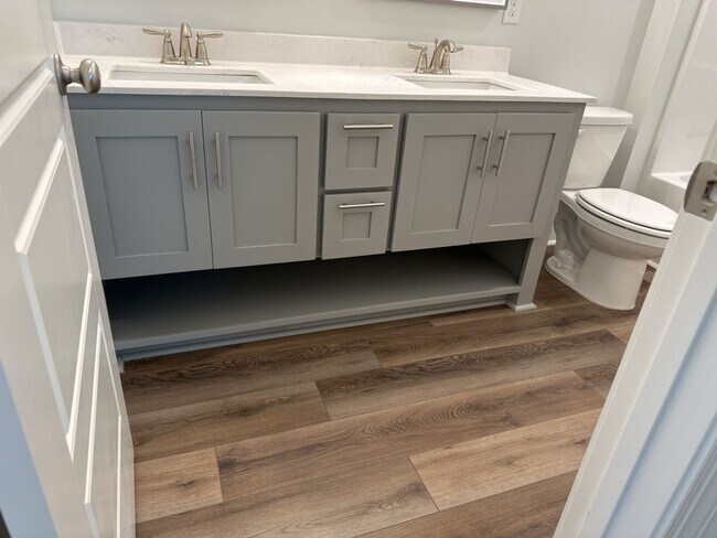 Building Photo - 20 Owens Rd