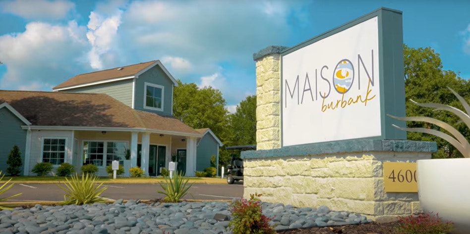 Primary Photo - Maison Burbank