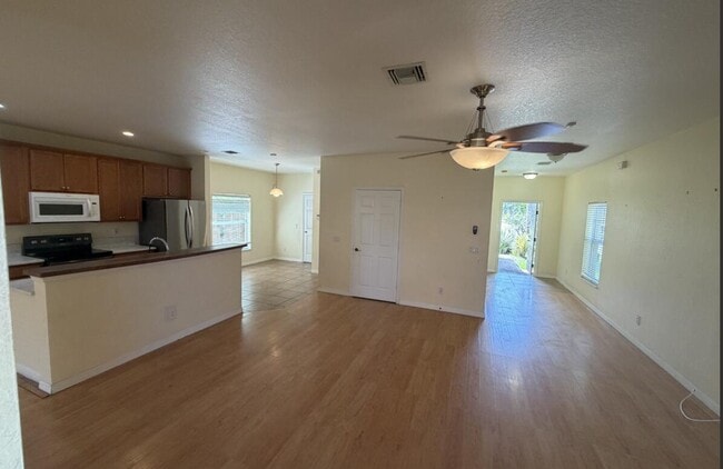 Building Photo - 9322 Treasure Coast St