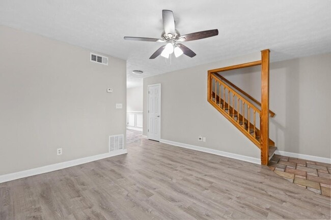 Building Photo - 416 Northdale Ct