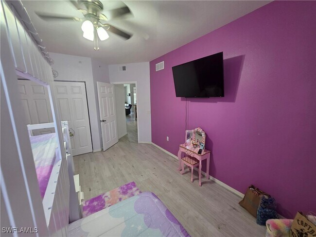 Building Photo - 10127 Villagio Palms Way