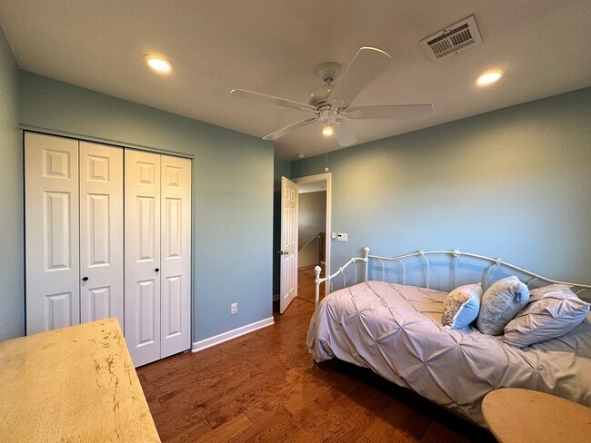 Building Photo - 1380 Haven Green Ct