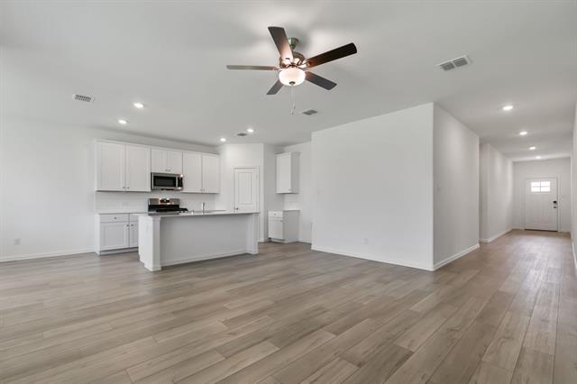 Building Photo - 952 Dustwood Dr