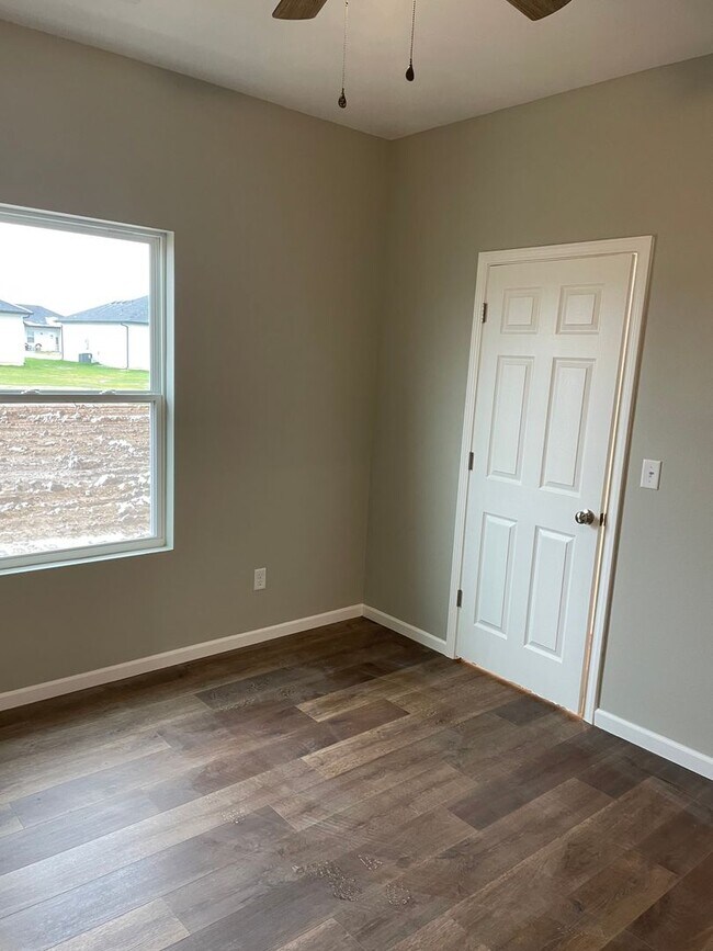 Building Photo - Brand New 4 bed 2 bath 2 Car Garage! 1/2 off 1st Months Rent!!