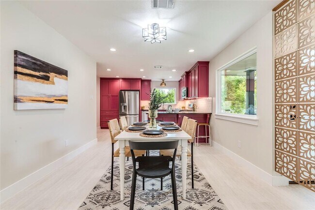 Building Photo - 9908 Willers Way