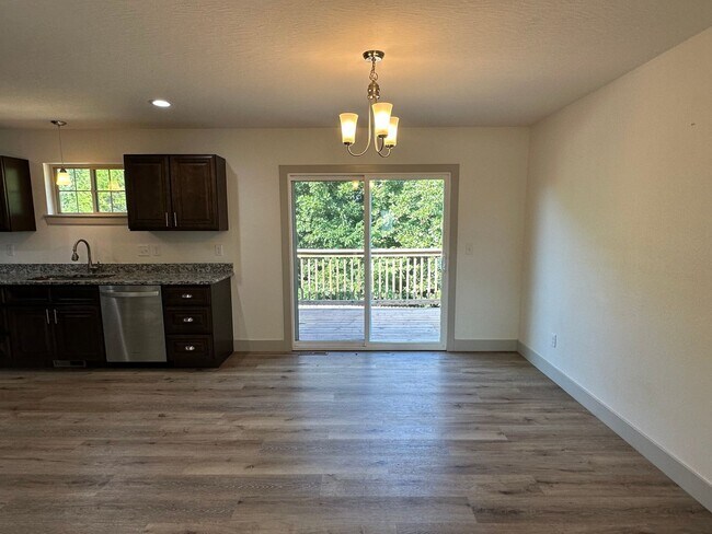 Building Photo - Now LEASING in Summit Pass! Available May 18, 2026!