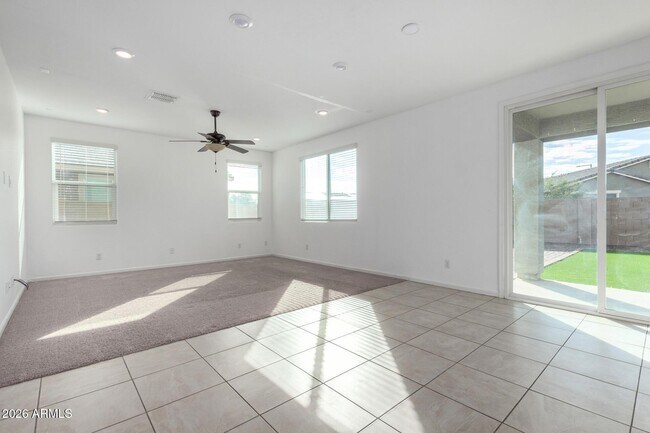 Building Photo - 20267 W Morning Glory St