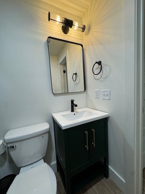 Building Photo - 320 S K St