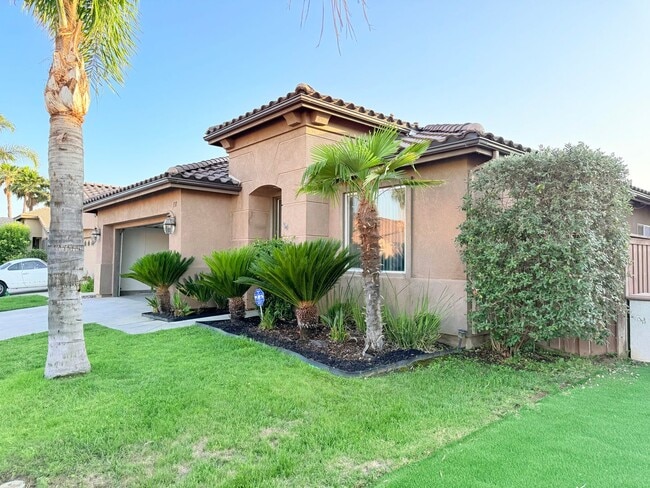 Building Photo - Single Story 3 bed home with office for Re...