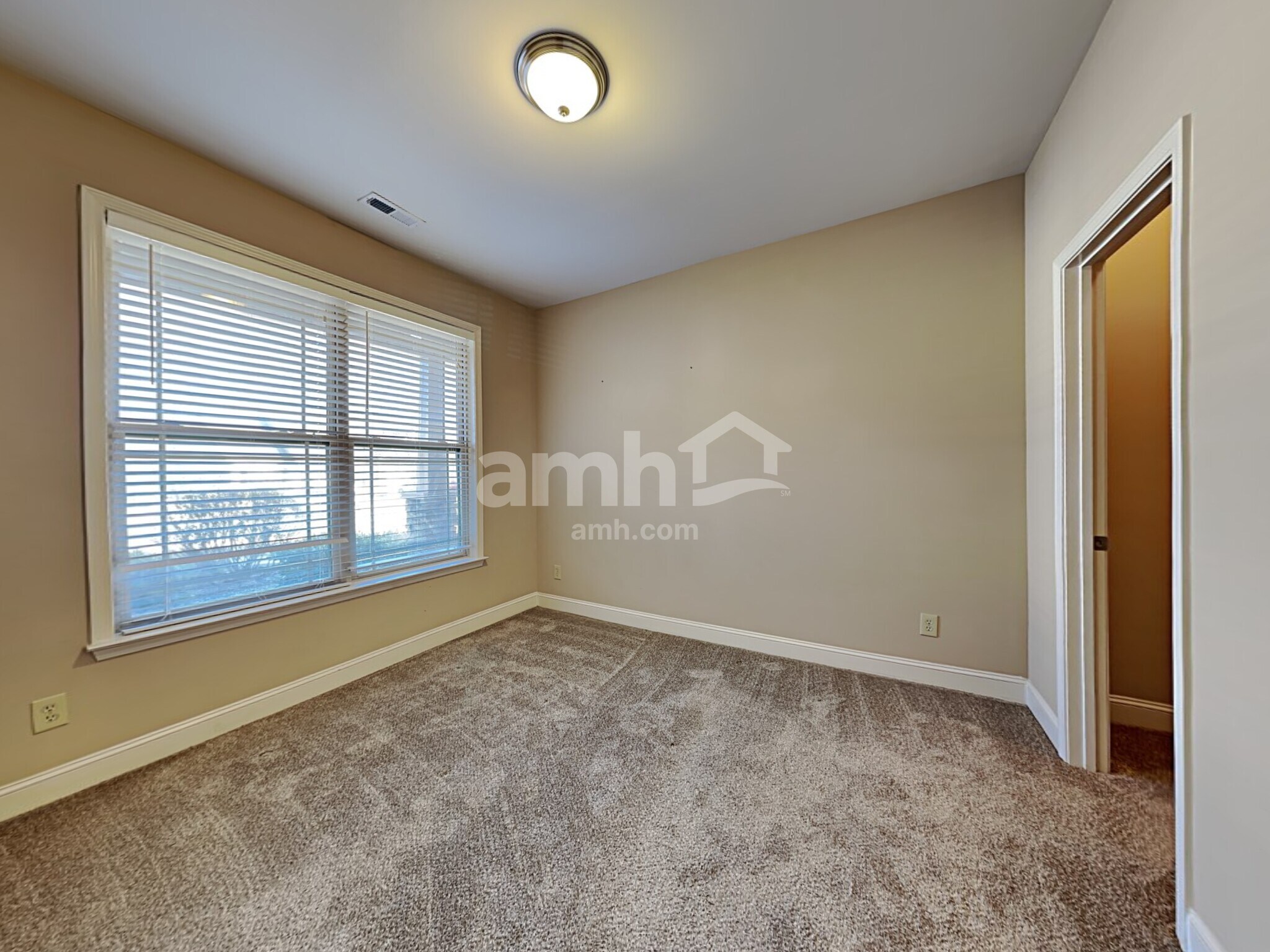 Building Photo - 259 Applehill Way