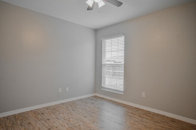 Building Photo - 8809 16th St