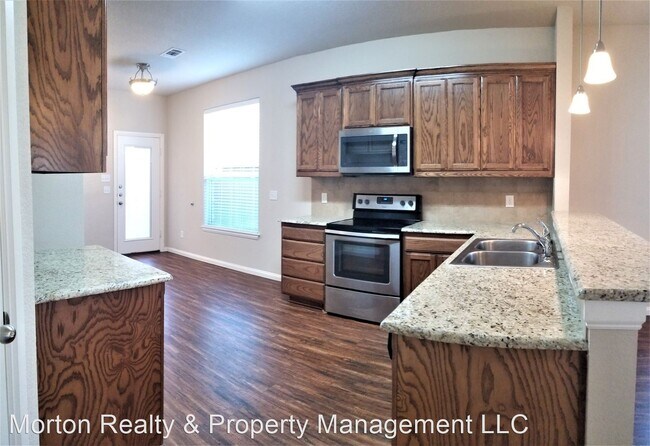 Building Photo - 3 br, 2 bath House - 1036 Winscott Road