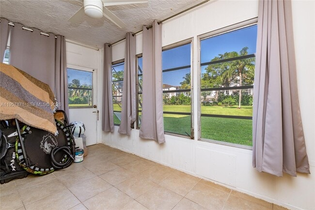 Building Photo - 9355 SW 8th St