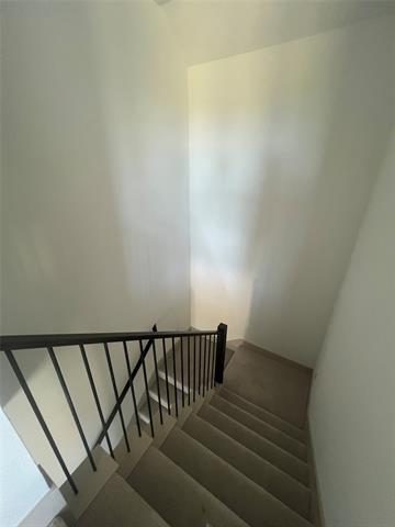 Building Photo - 15605 Millwood Trl