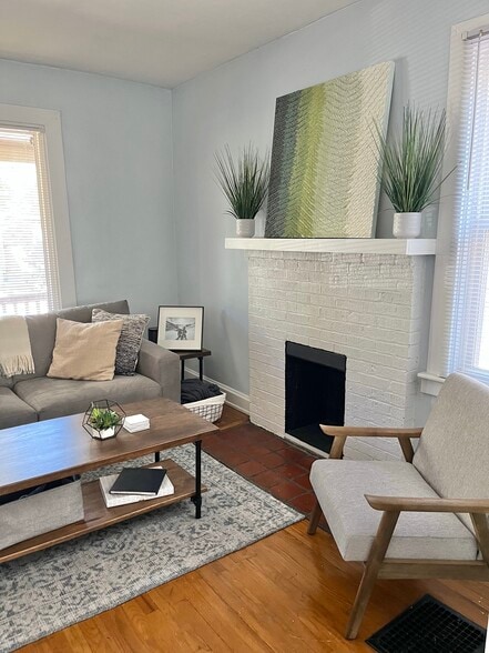 Building Photo - 2909 Portsmouth Ave