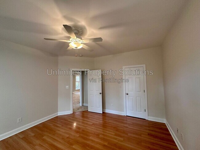 Building Photo - 5009 Whitner Dr