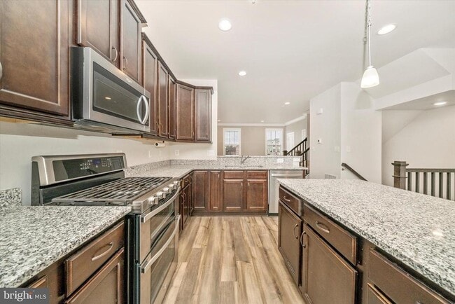 Building Photo - 3635 Stone Barn Dr