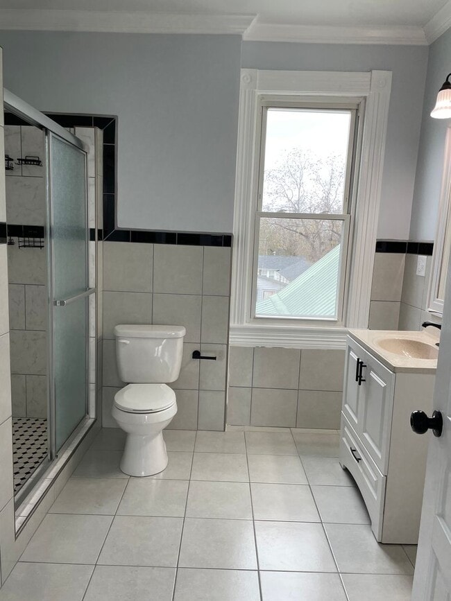 Building Photo - NEWLY RENOVATED 3 BED, 2 BATH STORY HOME IN THOMASVILLE