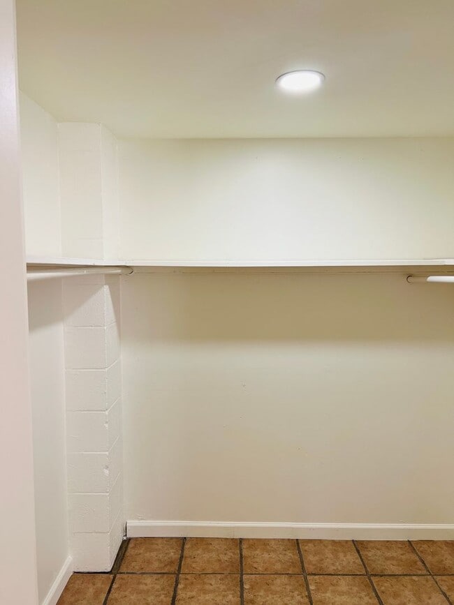 Building Photo - Cullen-1914