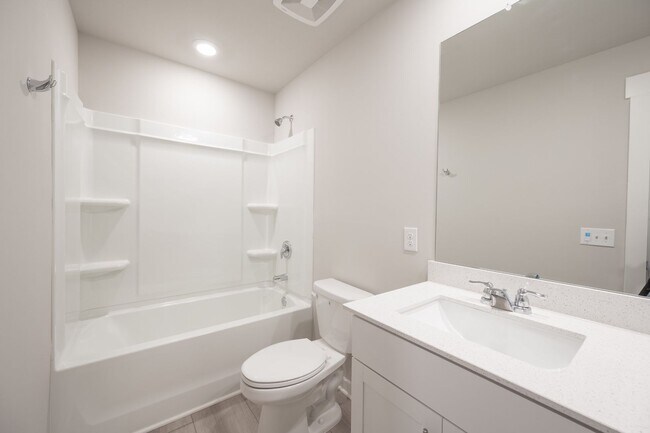Building Photo - **BE THE LUCKY ONE TO LIVE IN THIS BEAUTIFUL HOME IN THE DESIRABLE SAWGRASS NEIGHBORHOOD IN SPRIN...