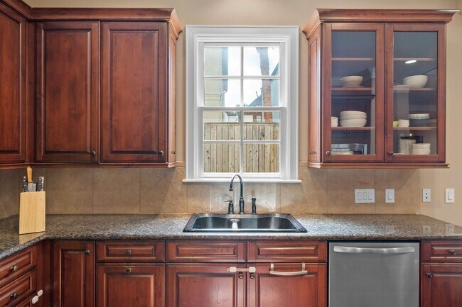 Building Photo - 6315 Mystic Bridge Dr
