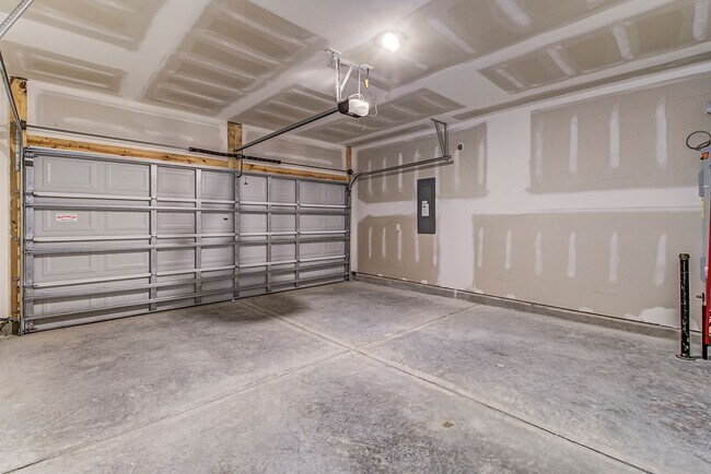 Building Photo - Newly Built Home for Rent in Parsons Mill!...