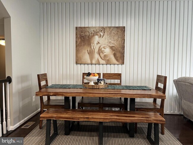Building Photo - 4550 Tinder Box Circle Unit