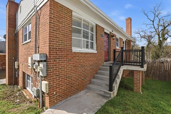 Building Photo - 4706 Deanwood Dr