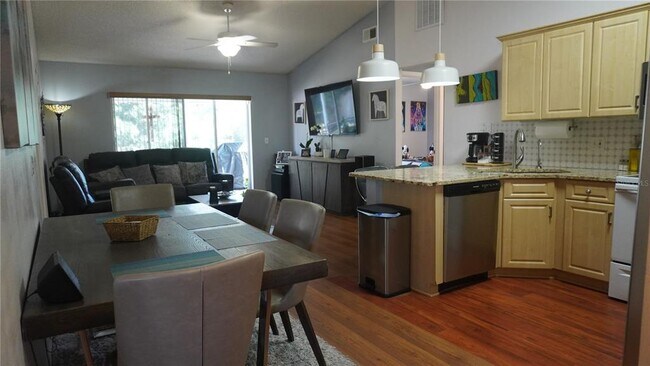 Building Photo - 17109 Cypresswood Way
