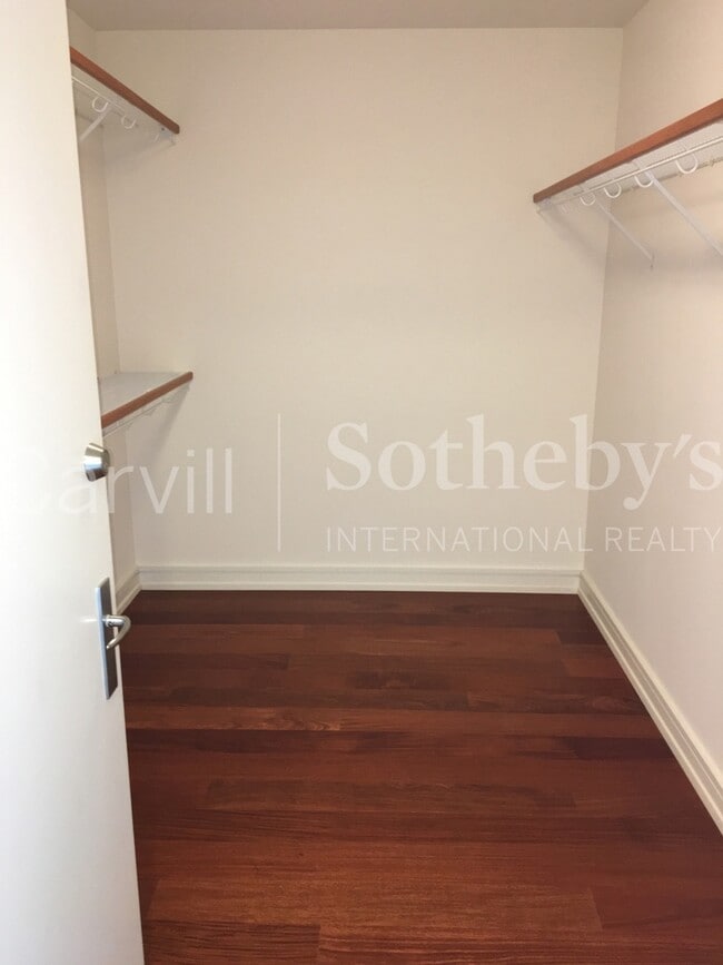 Building Photo - Hokua - 2 bedroom, 2 bath with beautiful ocean views