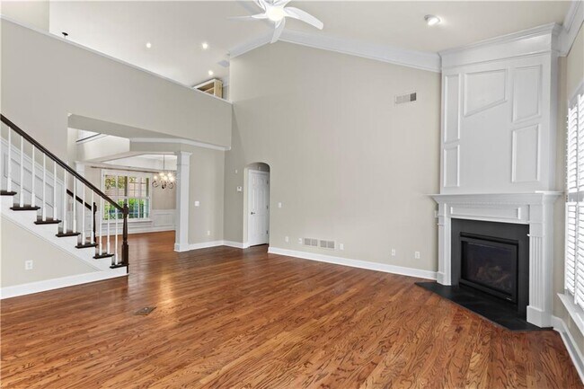 Building Photo - 408 Wellwood Way
