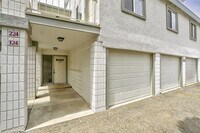 Building Photo - Price Reduction!  2 bedroom, 2 bath condo near the airport