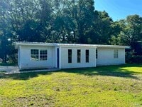 Building Photo - 6130 Syrcle Ave
