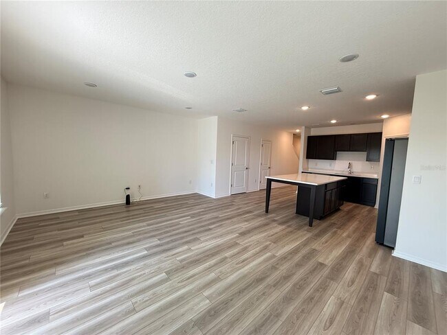 Building Photo - 10821 Ironwood Tree Wy