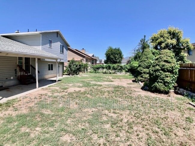 Building Photo - 2186 N 1965 E