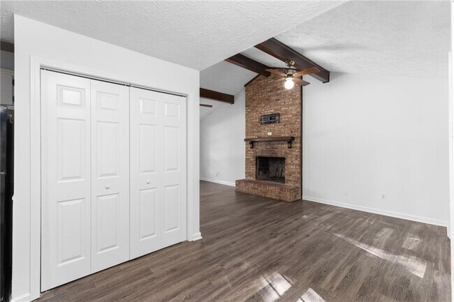 Building Photo - 1285 Coronada Dr