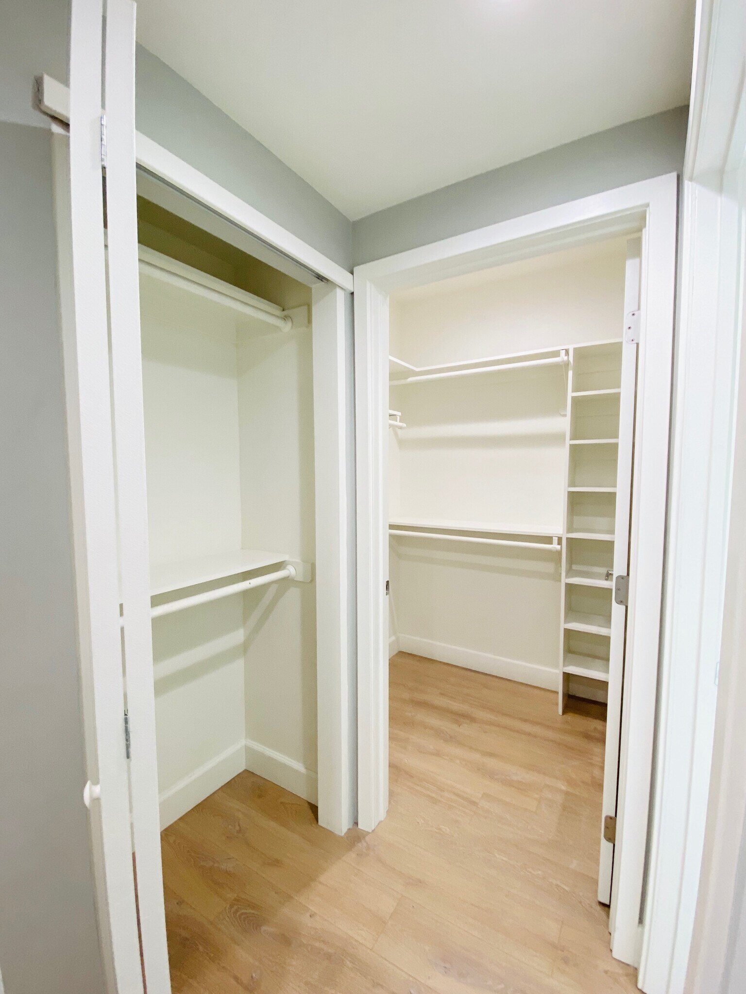 Building Photo - 855 N McCadden Pl